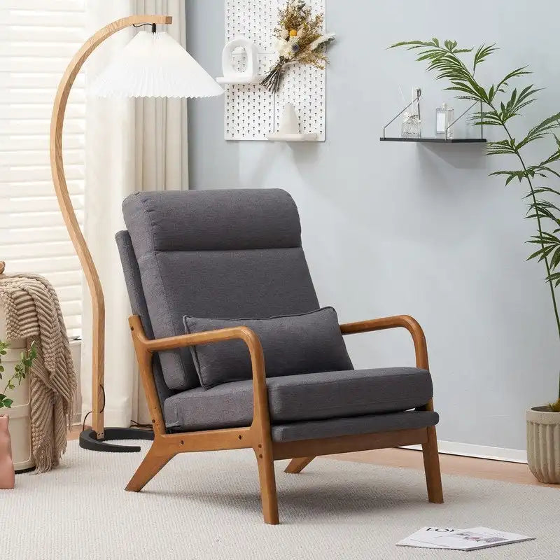 Fauteuil d'appoint à dossier haut avec cadre en bois et accoudoirs rembourrés