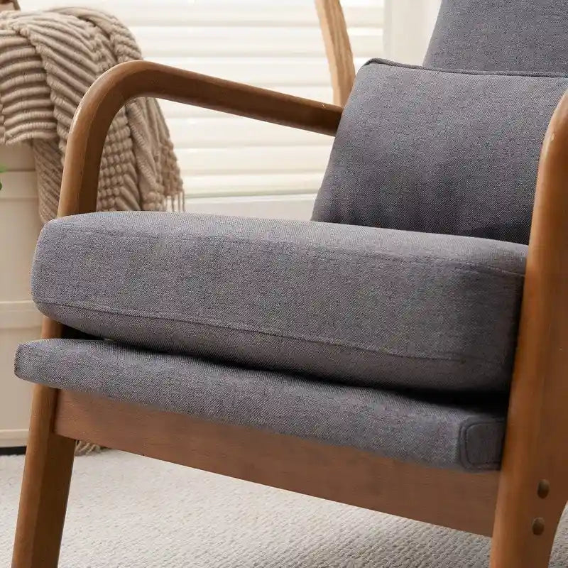 Fauteuil d'appoint à dossier haut avec cadre en bois et accoudoirs rembourrés