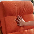 Fauteuil d'appoint à dossier haut avec cadre en bois et accoudoirs rembourrés